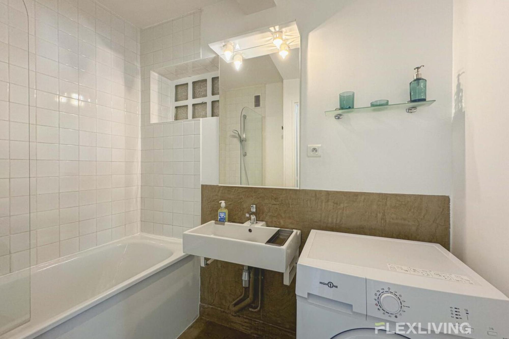 Ferienhaus Flexliving - - Friant *